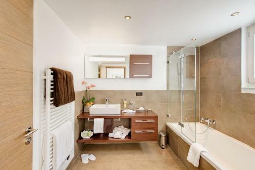 Aparthotel Alex Lodge