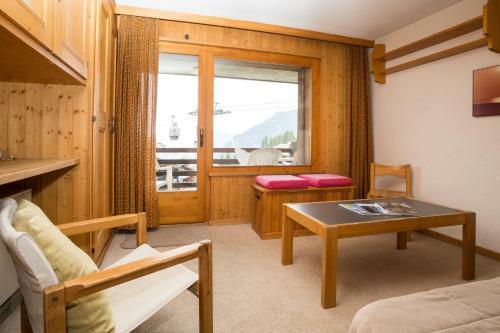 Apartamentos Residence Emeraude