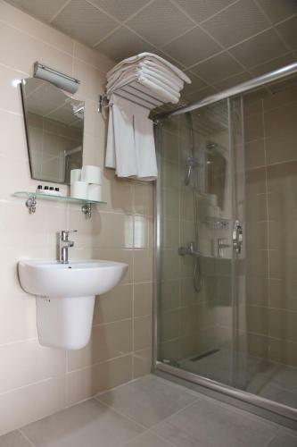 Hotel New House