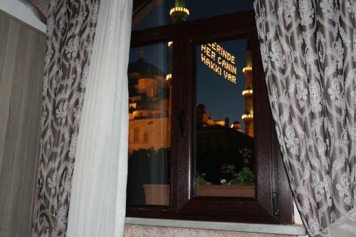 Hostal Ararat Hotel