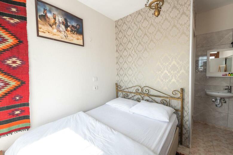 Hostal Anz Guest House