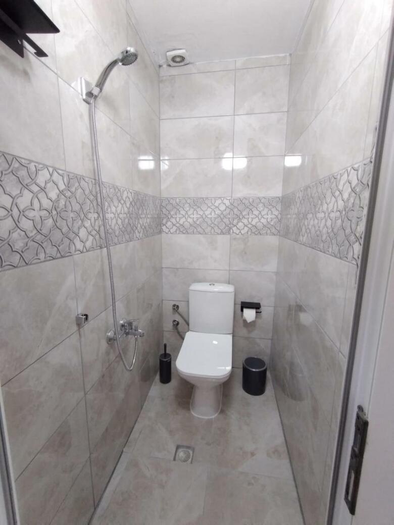 Hostal Anz Guest House