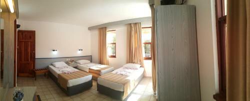 Hotel Midi