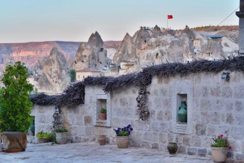 Posada Grand Cave Suites