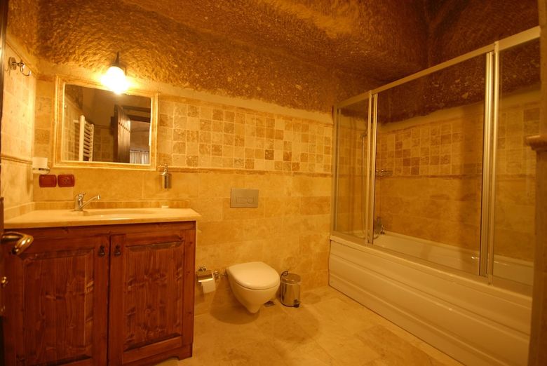 Hostal Travellers Cave Pension