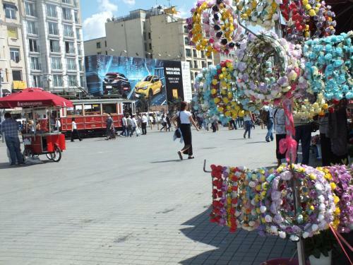 Taksim 9 Suites Apartments