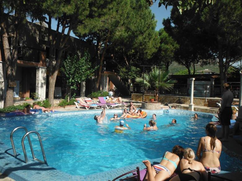 Hotel Atilla's Getaway