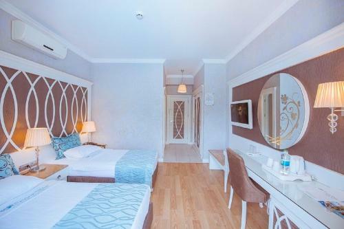 Ocean Blue High Class Hotel & Spa