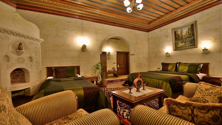 Posada Stone House Cave Hotel