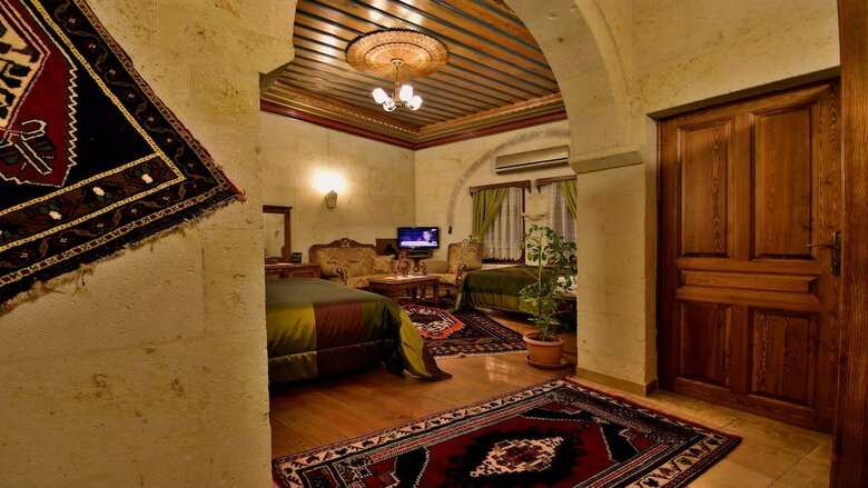 Posada Stone House Cave Hotel