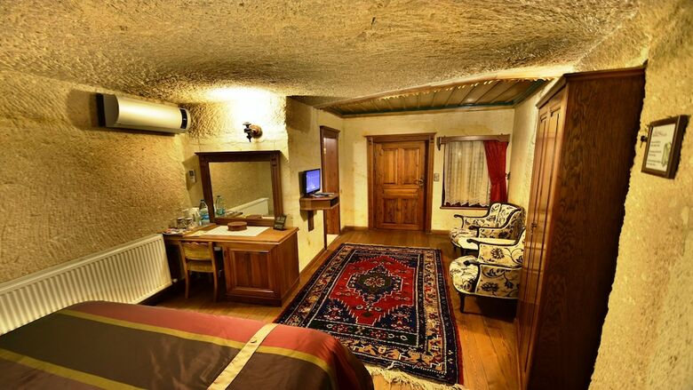 Posada Stone House Cave Hotel