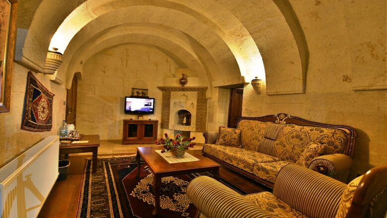 Posada Stone House Cave Hotel