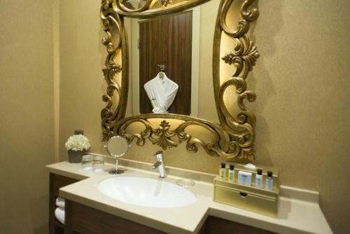 Taksim Prelude Hotel