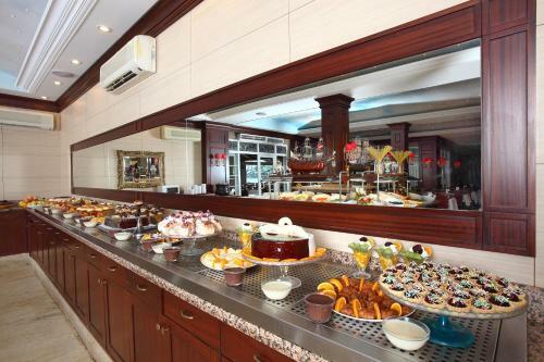 Hotel Cactus Mirage Family Club