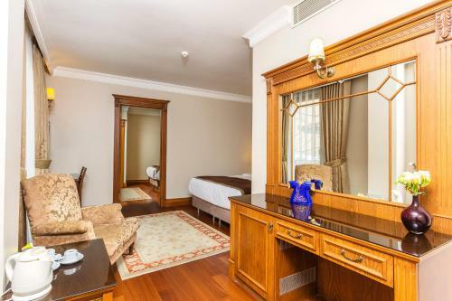 Acra Hotel - Special Category