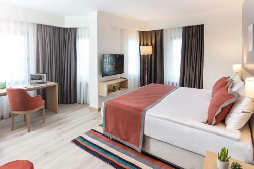 Yv Hotel