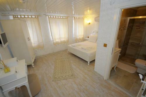 Hotel Ala�at? Alanur Otel