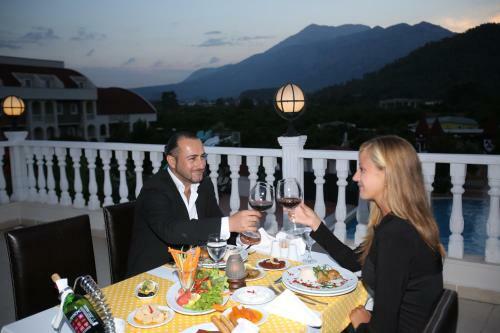 Hotel Garden Resort Bergamot