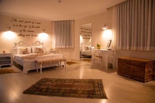 Hotel Teddy Luxury Ala�at?