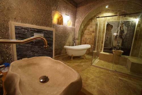 Hotel Roma Cave Suite