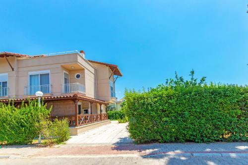 Paradise Town - Gordon Villa