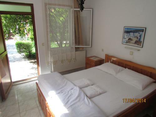Lindos Pension