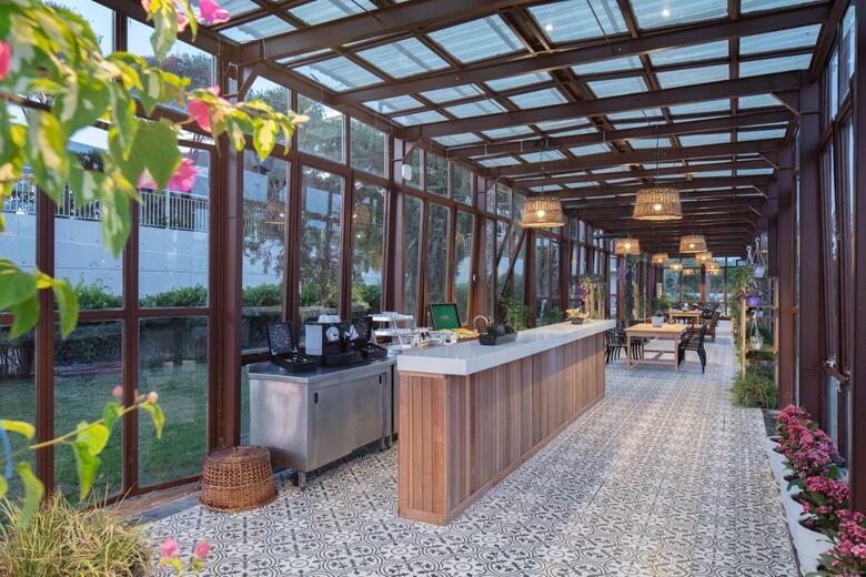 Kervansaray Lara Hotel