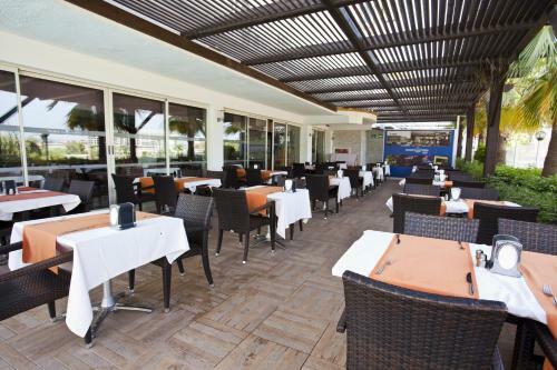Holiday City Hotel-all Inclusive