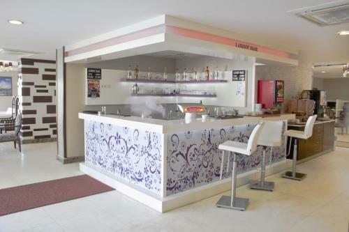 Holiday City Hotel-all Inclusive