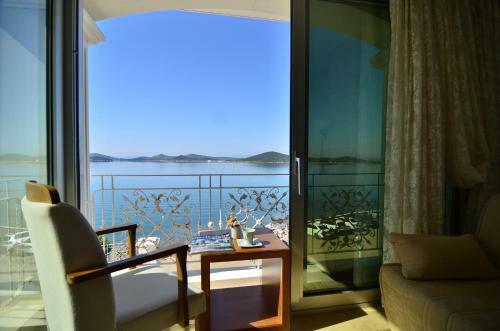 Cunda Kivrak Hotel