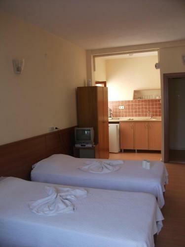 Tug Hotel