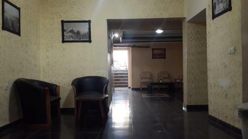 Albergue Uyar Palace