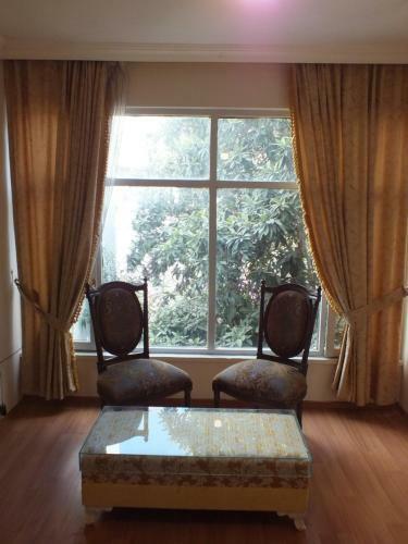 Albergue Uyar Palace