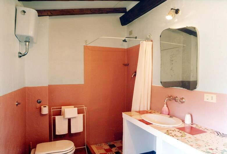 Bed & Breakfast Antica Casa Le Rondini