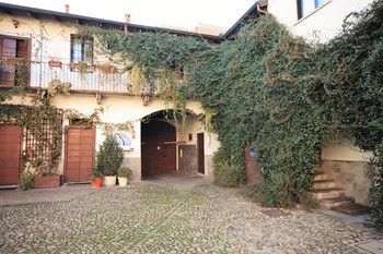 Bed & Breakfast Antica Corte Milanese