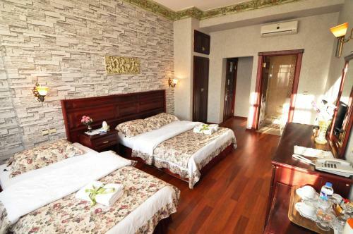 Angel's Home Hotel