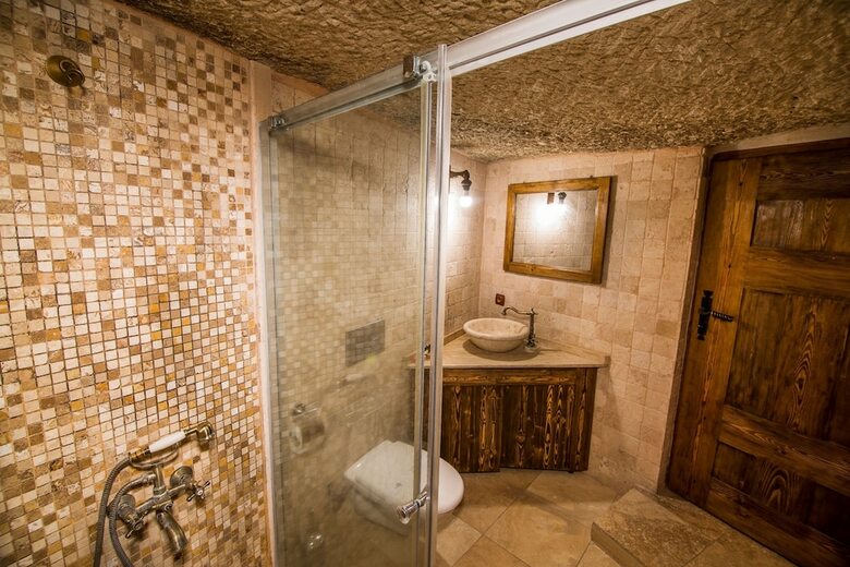Hotel Elegance Cave Suites