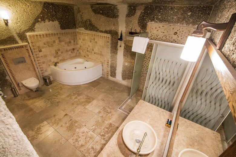 Hotel Elegance Cave Suites
