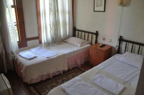 Hostal Kont Pension