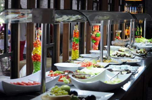 Candan Citybeach Hotel