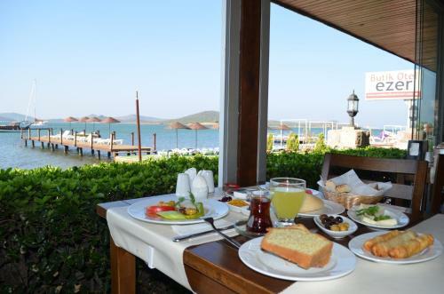 Ezer Hotel