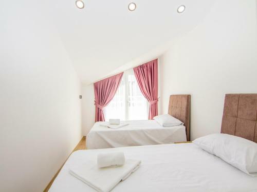 Tala Villa 14