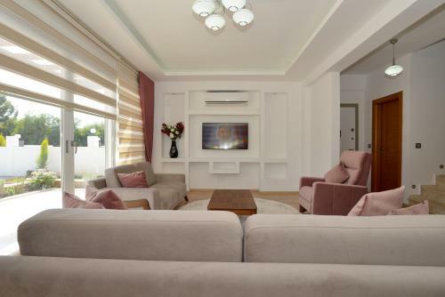 Tala Villa 14