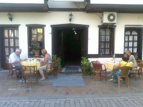 Hotel Dedehan Pansiyon