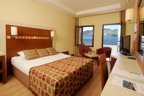 Hotel Green Beach Resort