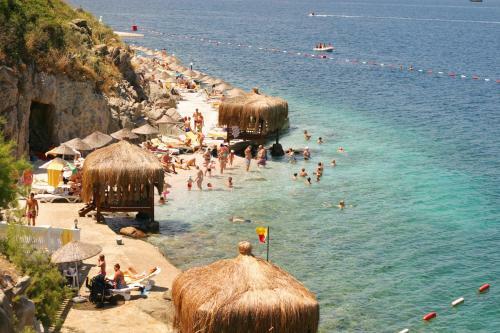 Hotel Green Beach Resort