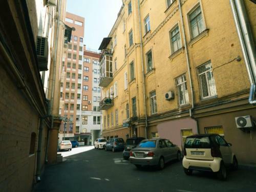 Apartment Near Olympic Stadium