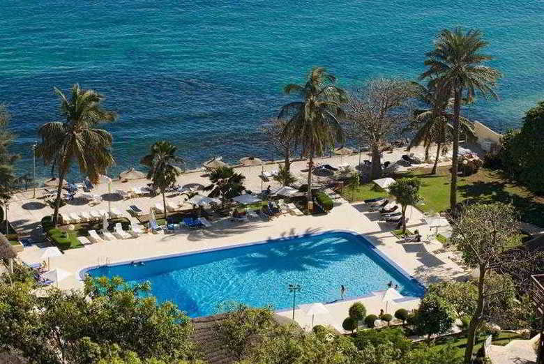 Hotel Pullman Teranga