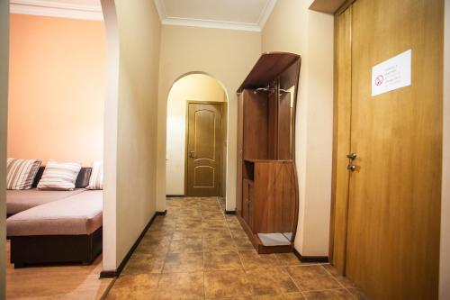 Apartment On Khreshchatyk 21