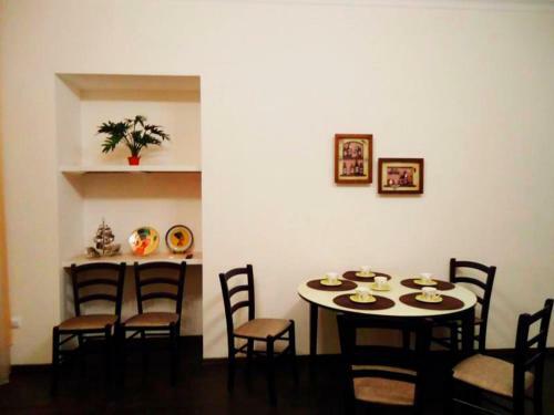 Afina Apartments